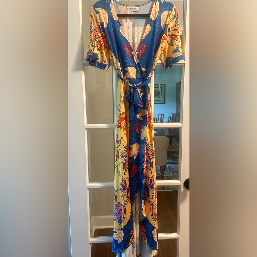 Luna Tuccini NWT sz 4 Orange,Yellow, wrap dress